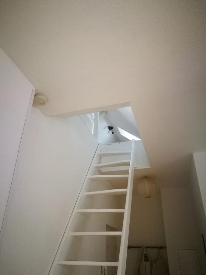 45 M² Maisonette-Wohnung In Uni-/Hauptbahnhofnaehe Duisburg Exteriér fotografie